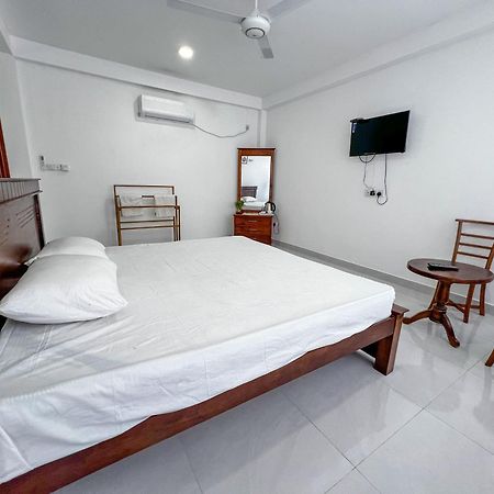 Meridian Holiday Resort Ratnapura Kültér fotó