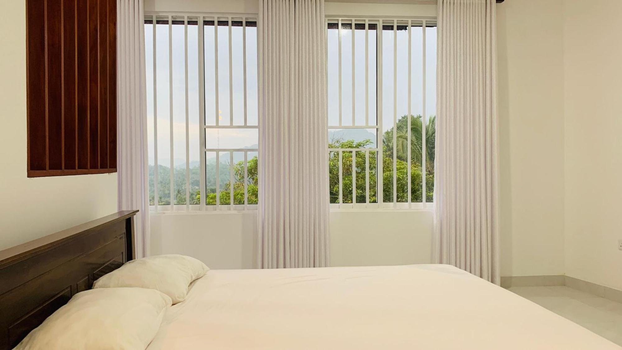 Meridian Holiday Resort Ratnapura Kültér fotó