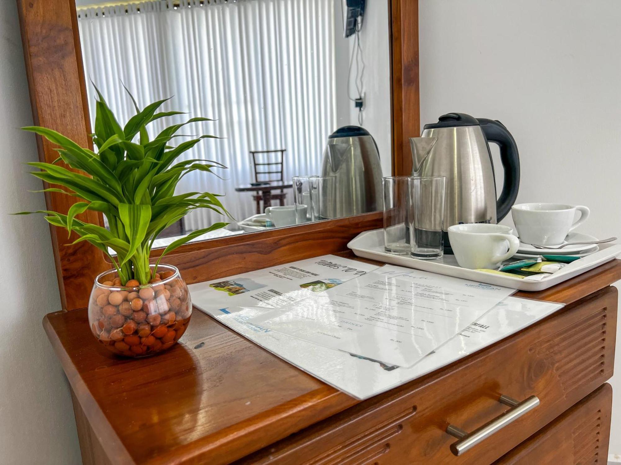 Meridian Holiday Resort Ratnapura Kültér fotó