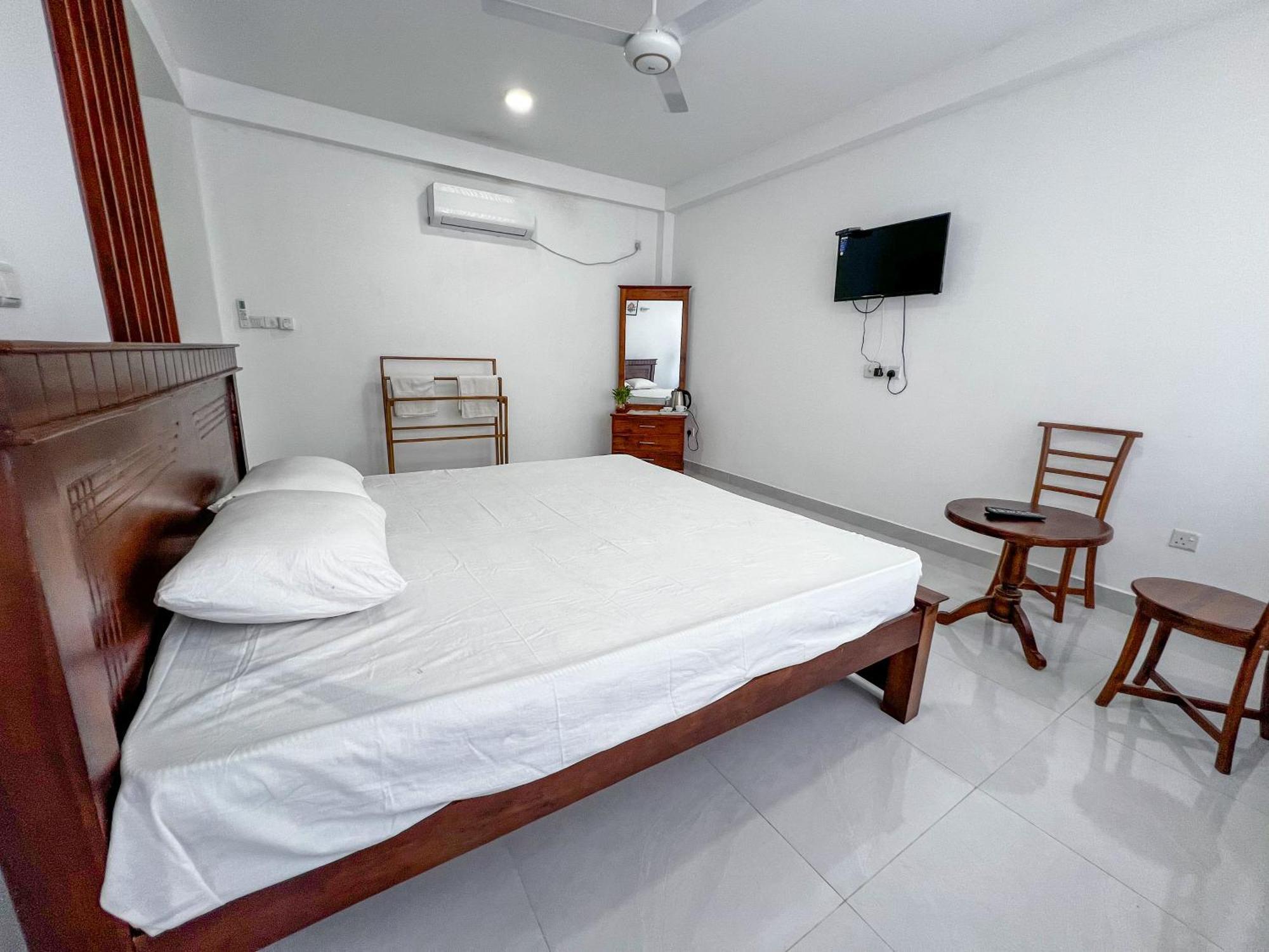 Meridian Holiday Resort Ratnapura Kültér fotó
